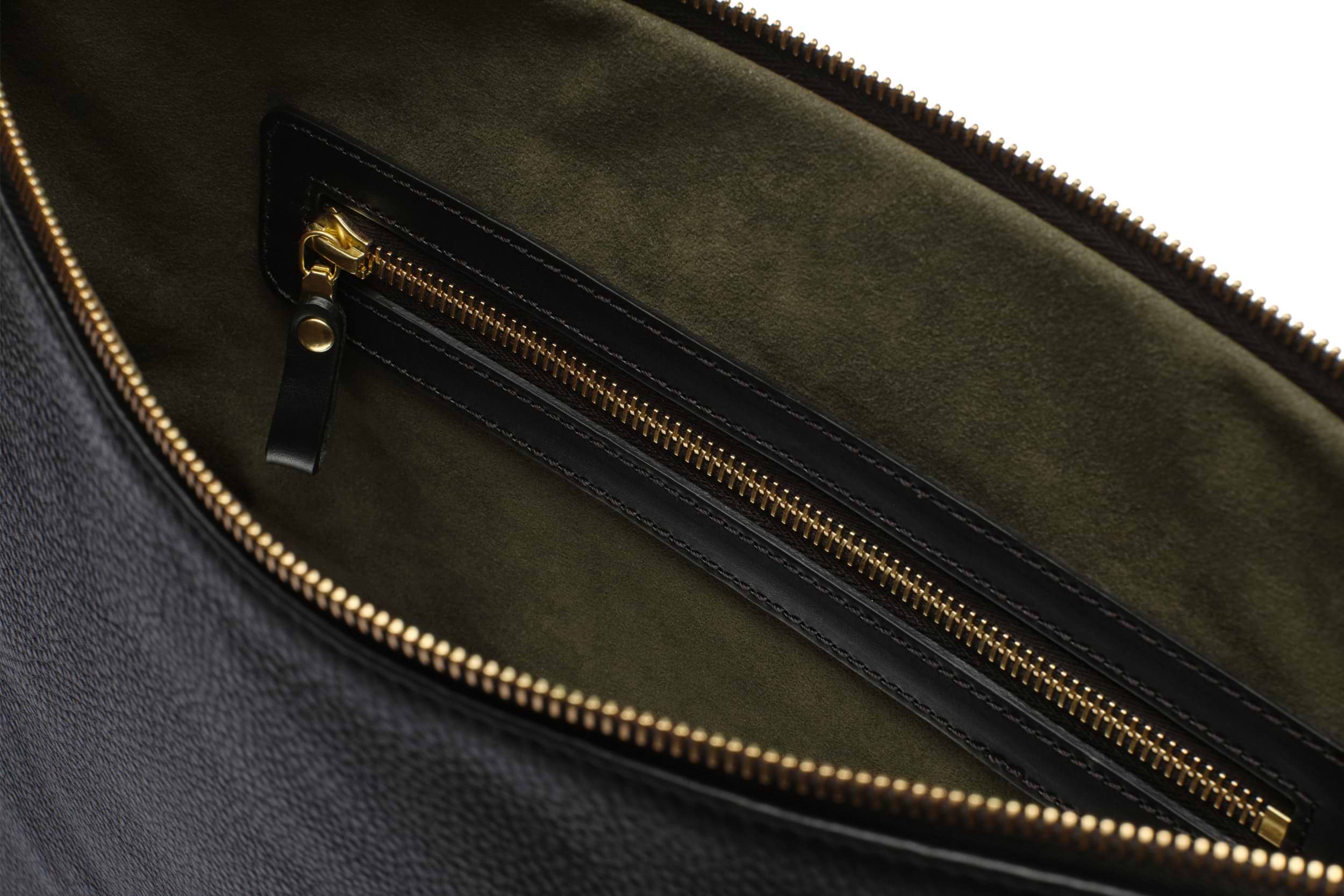 Bennett Winch Leather Flight Folio - 14"